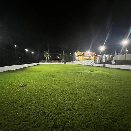 Chacara Recanto Do Guerreiro Em Aruja Bagian luar foto