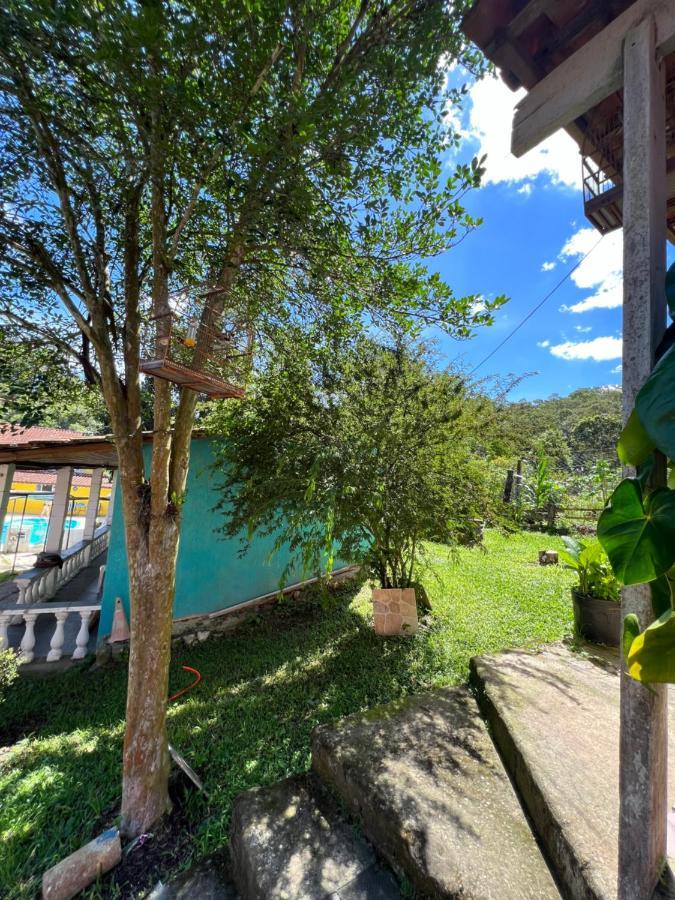 Chacara Recanto Do Guerreiro Em Aruja Bagian luar foto